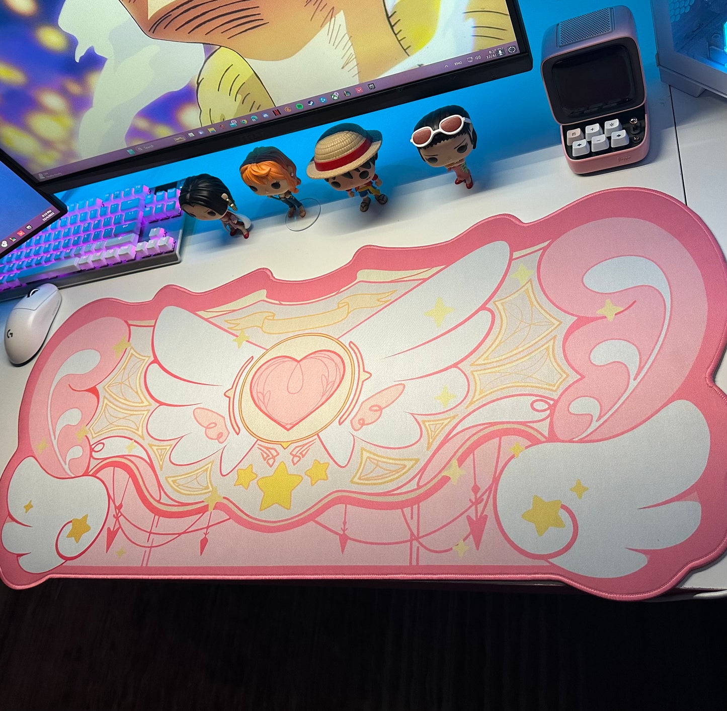 Pink wings mousepad